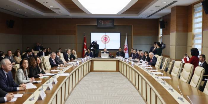 Finlandiya'nın, NATO'ya katılımını onaylayan protokol, TBMM Dışişleri Komisyonu’nda kabul edildi