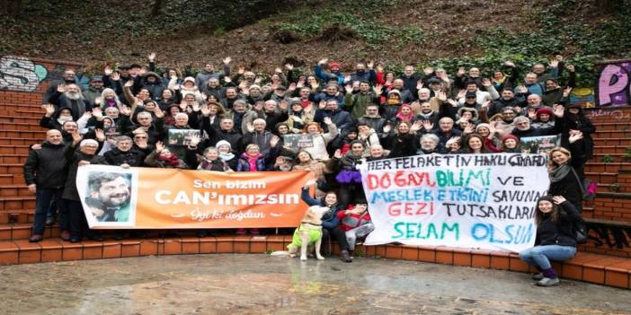 Dostlarından Can Atalay'a doğum günü sürprizi: Unutmuyoruz, unutmayız