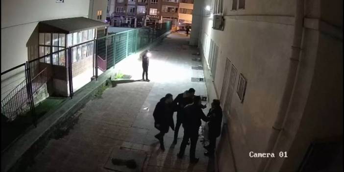 AKP'li il başkanından 3 muhtara suç duyurusu: 'Saldırdılar, zorla yardım kartı istediler'