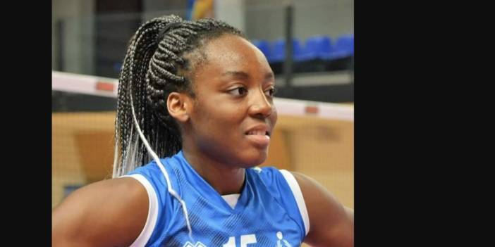 İtalyan voleybol takımının oyuncusu Julia Ituma, Eczacıbaşı maçı sonrası Üsküdar'daki otelin önünde ölü bulundu