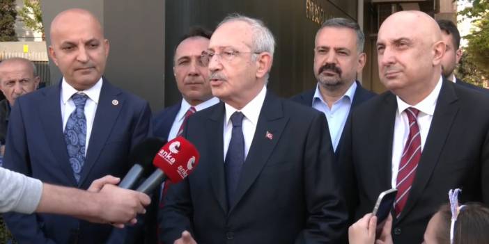 Kılıçdaroğlu, rüşveti kabul etmeyen 'Memur Teoman'la bir araya geldi