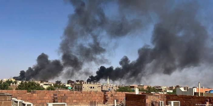 Sudan'da bazı ülke vatandaşlarının tahliyesine izin çıktı