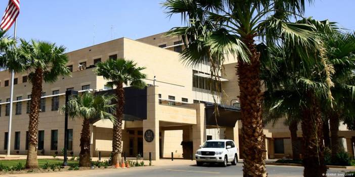 ABD ve Fransa Sudan'da tahliye operasyonu düzenledi