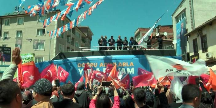 Bakan Varank, Erzurum'daki saldırı sonrası eski defterleri açtı: 2011'de bir 'Geçmiş olsun' demediler