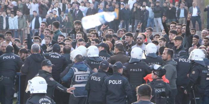 İmamoğlu'nun konuşması sırasında atılan taşlarla ilgili gözaltı sayısı 15'e çıktı