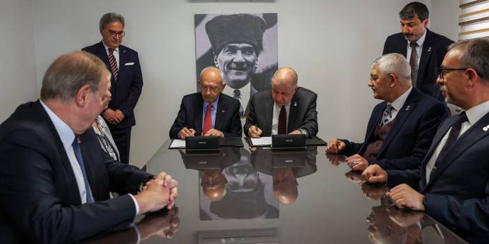 Gelecek Partisi'nden CHP - Zafer Partisi mutabakatına destek