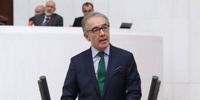 Prof. Dr. Ahat Andican, İYİ Parti'den istifa etti