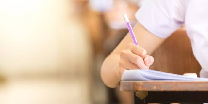 Uzmanlar AYT sorularını değerlendirdi: Tüm dersler orta zorluktaydı