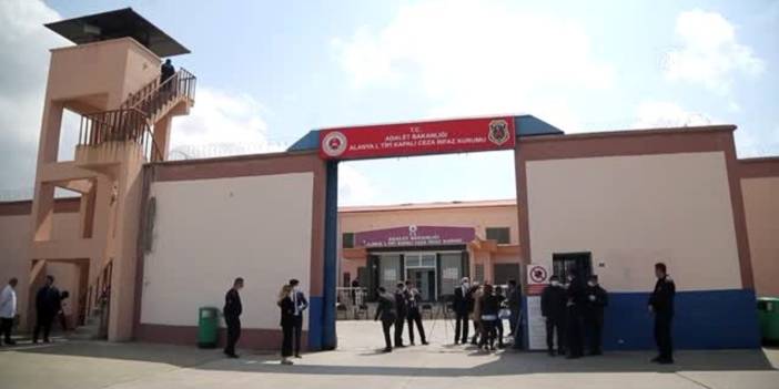 Alanya Cezaevi’nde bir tutuklu yaşamını yitirdi: Hastaneye sevk edilmedi iddiası