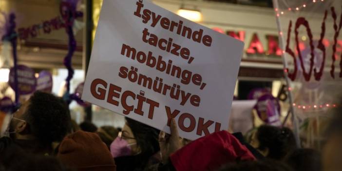 Tıbbi sekretere cinsel saldırıda bulunan doktora hapis cezası