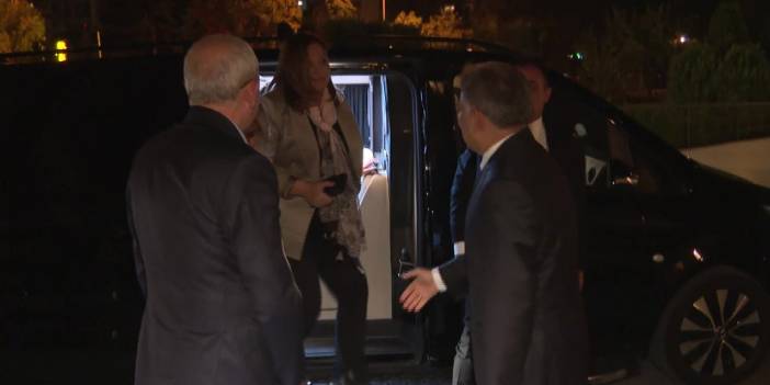 Kemal Kılıçdaroğlu, 5 yıl önce şüpheli biçimde ölen Büyükışık'ın ailesini ziyaret etti