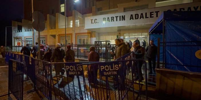 Amasra Maden Faciası'nda olay yerine ilk gelen itfaiye eri: 'Havalandırma borusu 10 gün önce patlamıştı'