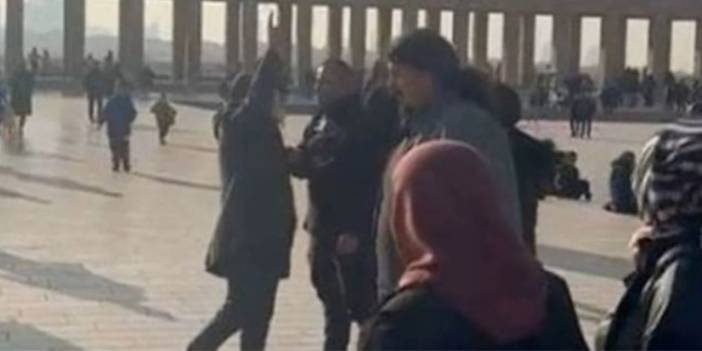 Anıtkabir'de cumhuriyete lanet okunup şeriat sloganları atıldı