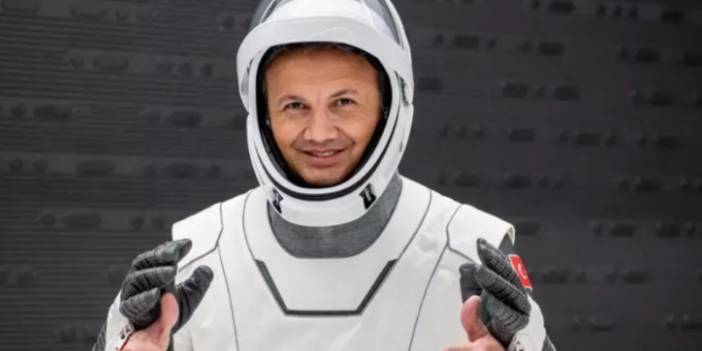 İlk Türk astronot Alper Gezeravcı'nın uzaydaki ilk sözü: İstikbal göklerdedir