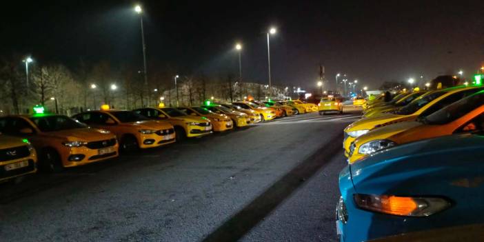 İstanbul'u taksiciler: Can güvenliğimiz için kabin istiyoruz