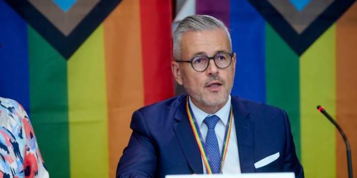 'LGBTİ+ların ifade ve toplanma özgürlüğünün kısıtlanması, bu kişileri görünmez kılıyor'