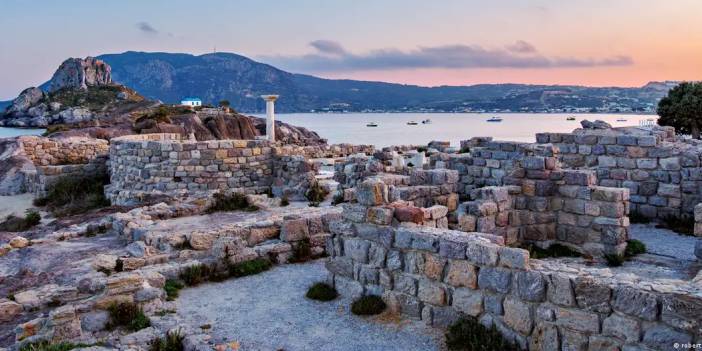 Yunan adalarına kapıda vize uygulaması başladı