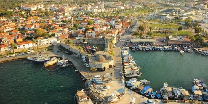 İzmir'in en çok göç alan ilçesi açıklandı; Durumu iyi olan emekliler akın akın göç ediyor