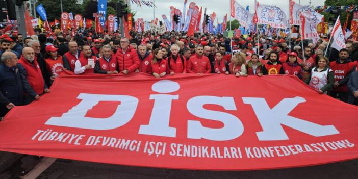 DİSK'ten 1 Mayıs açıklaması: Ülkeyi yönetenler suç işlemişlerdir