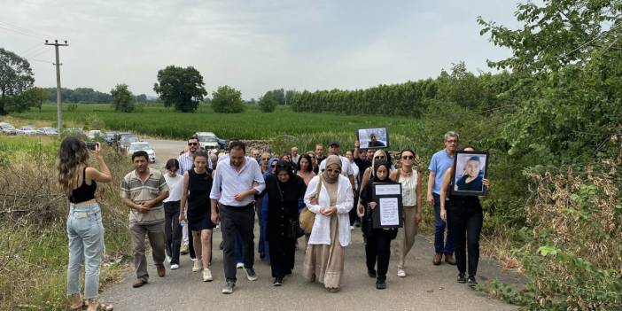 Hendek'teki havai fişek fabrikasında hayatını kaybeden işçiler anıldı