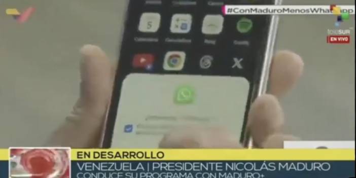 Venezuela Devlet Başkanı Maduro, canlı yayında WhatsApp'ı sildi