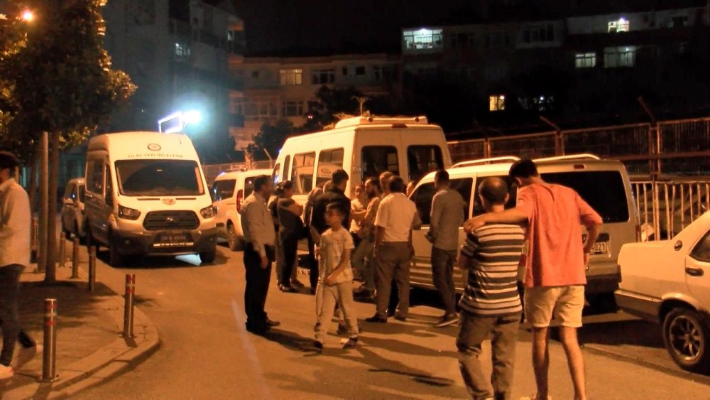 On gündür haber alınamıyordu; Evinde halıya sarılı halde ölü bulundu