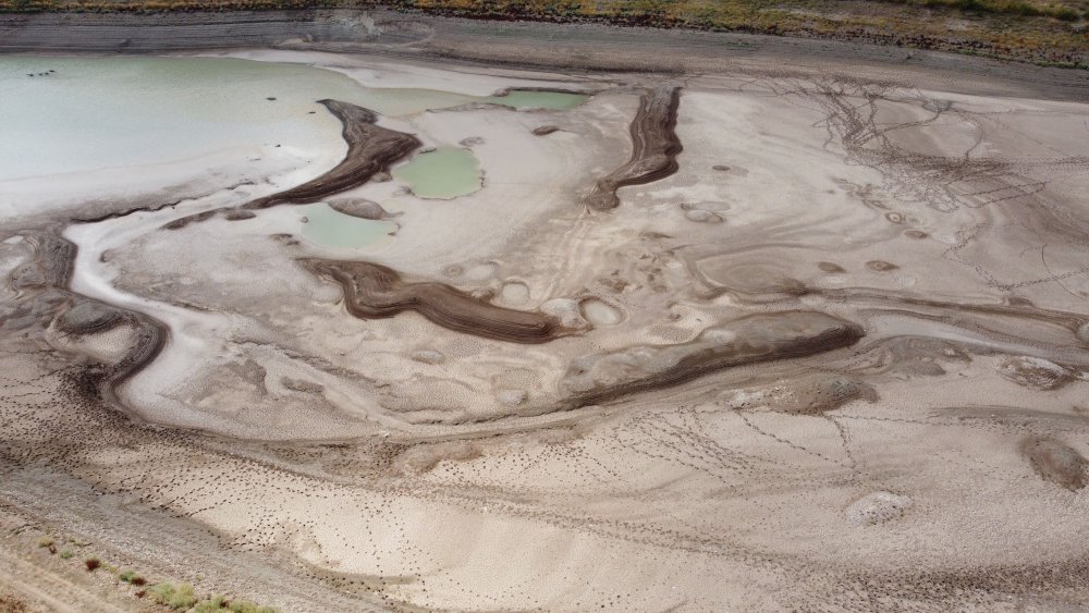 Burası bir baraj gölüydü, geriye sadece kuru toprak kaldı