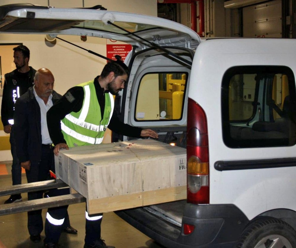 Tarihi kitabe ana vatanına geri döndü