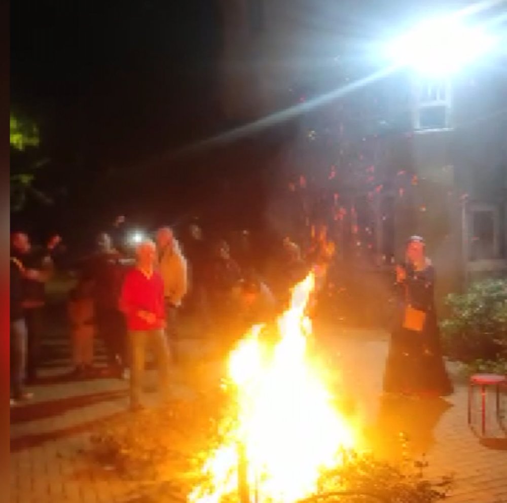 Tozkoparan'da gergin yıkım