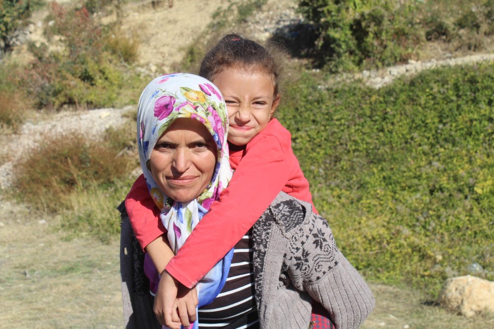 8 yaşındaki madenci çocuğu Sare: Babamı hiç görmedim, sarılamadım