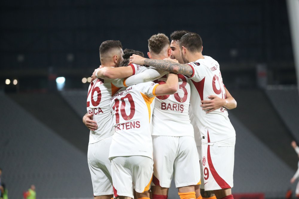 Galatasaray 3 hafta sonra ilk kez kazandı