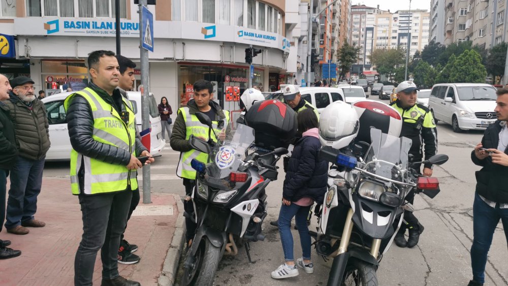 45 dakikada 75 yayaya ışık ihlali cezası