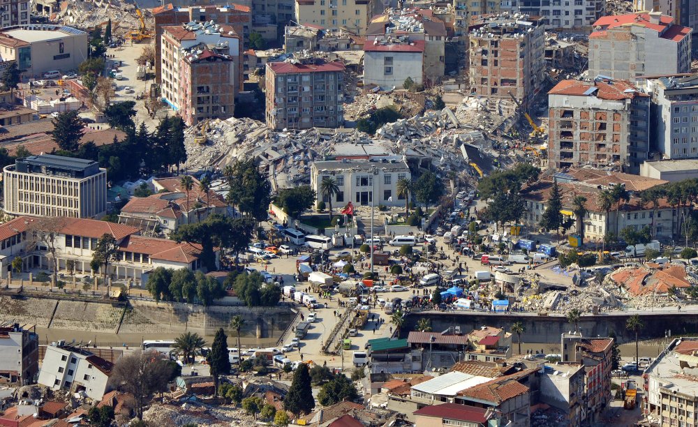 Antakya Kalesi’nden merkezdeki yıkım böyle görüntülendi