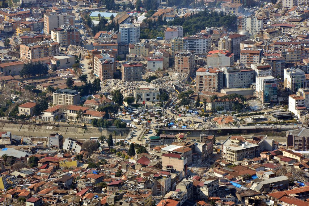 Antakya Kalesi’nden merkezdeki yıkım böyle görüntülendi