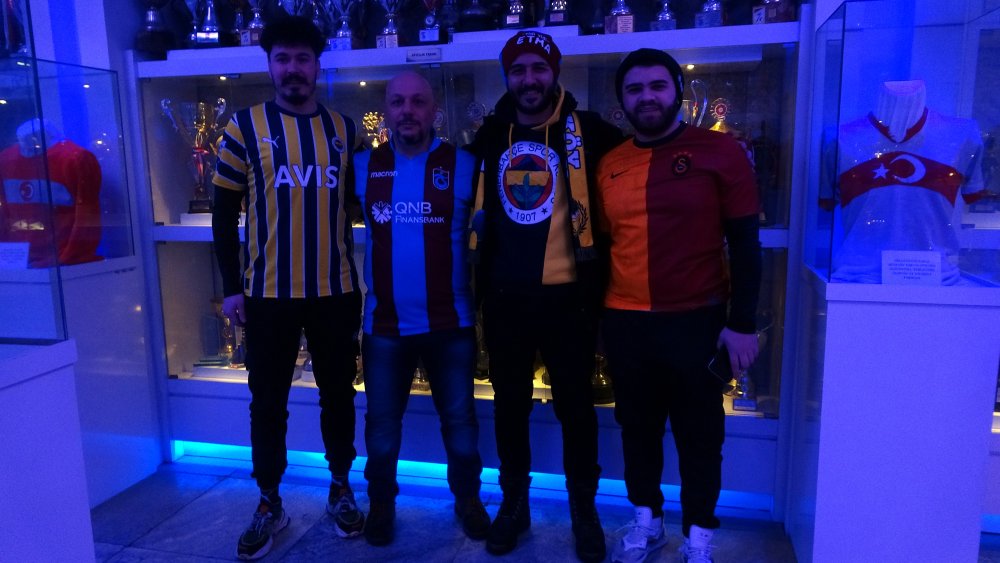 Ezeli rakiplerden ebedi dostluk: Taraftarlar, depremzedeler için tek yürek