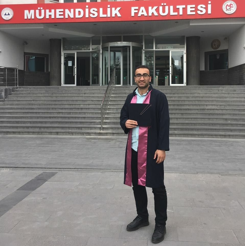 TIR’ın çarptığı mühendis hayatını kaybetti