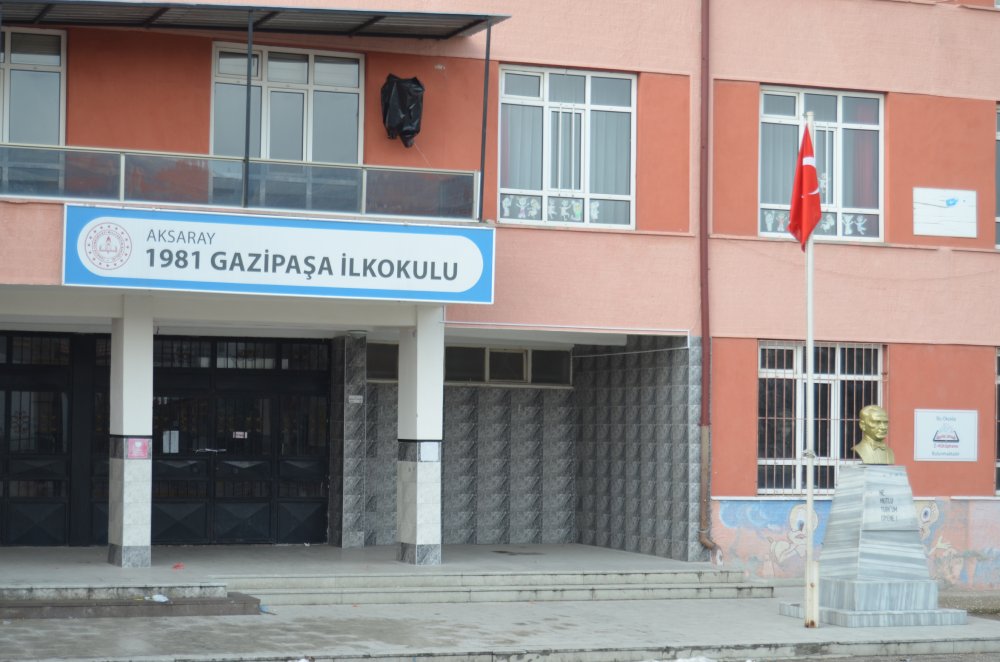 Aksaray'da 3 okula 'deprem riski' tahliyesi