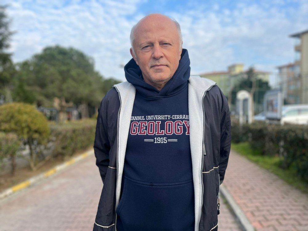 Prof. Dr. Öztürk: İskenderun'a denizden hiç su gelmemiş, hepsi sıvılaşma suyu