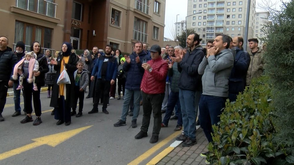 Tuzla'da aidat protestosu: 'Bizim isyanımız var'