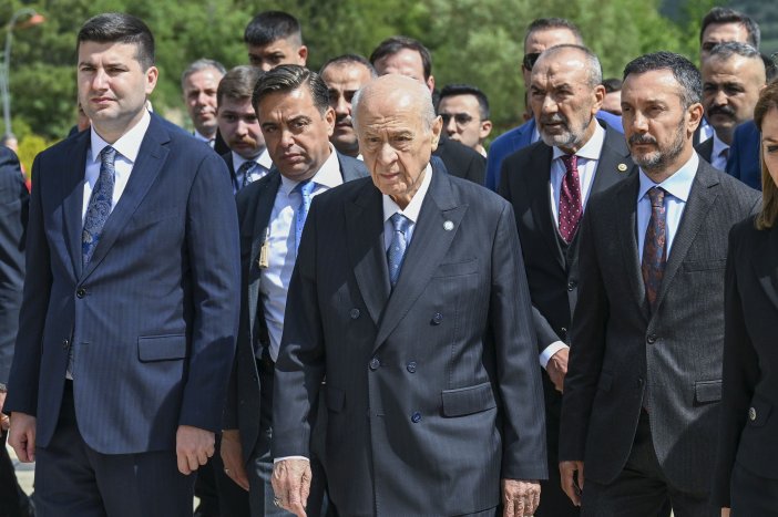 ahmet-yigit-yildirim-bahceli.jpg