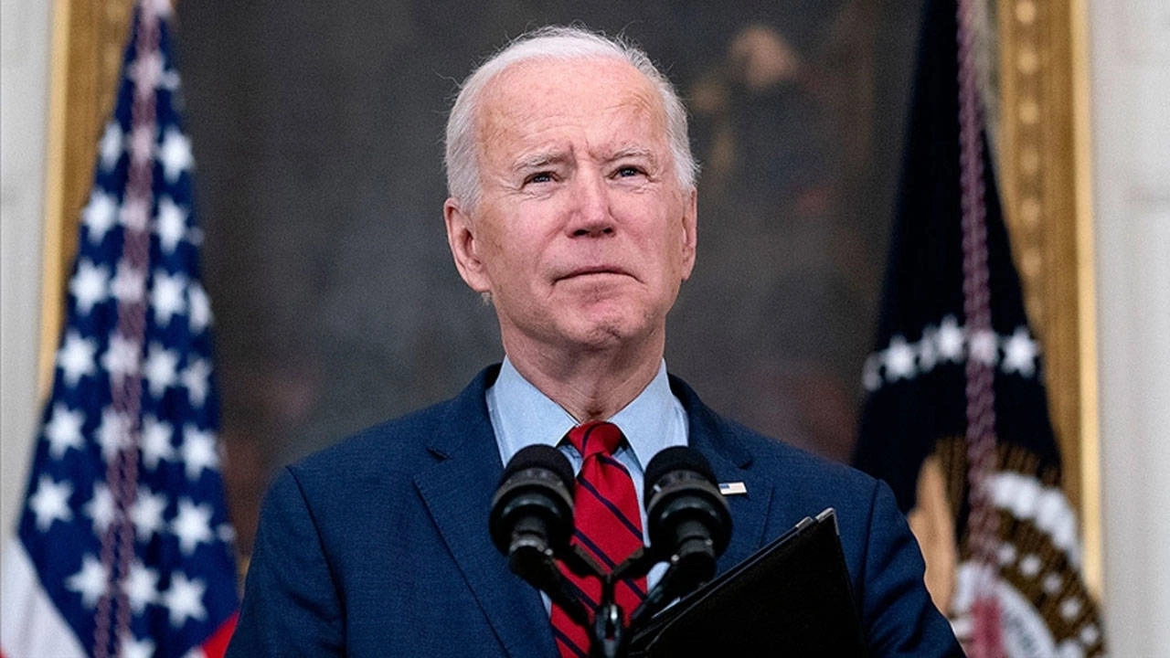 biden-2.webp