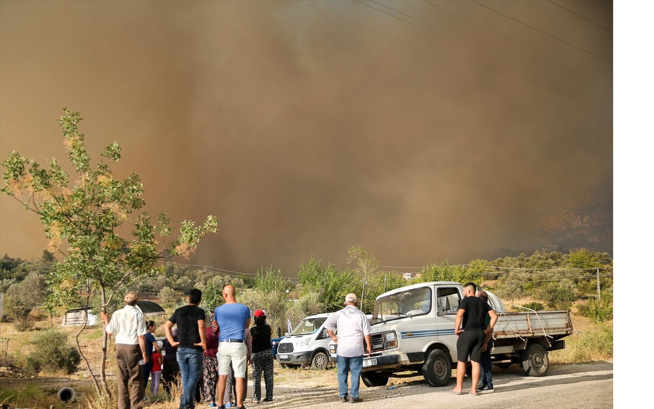 aa-20240728-35256169-35256168-antalyada-ormanlik-alanda-yangin-cikti.jpg