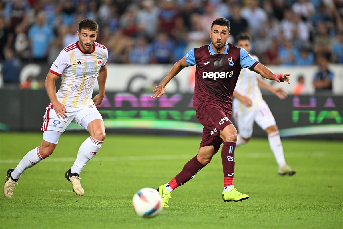 aa-20240801-35294187-35294184-trabzonspor-ruzomberok.jpg