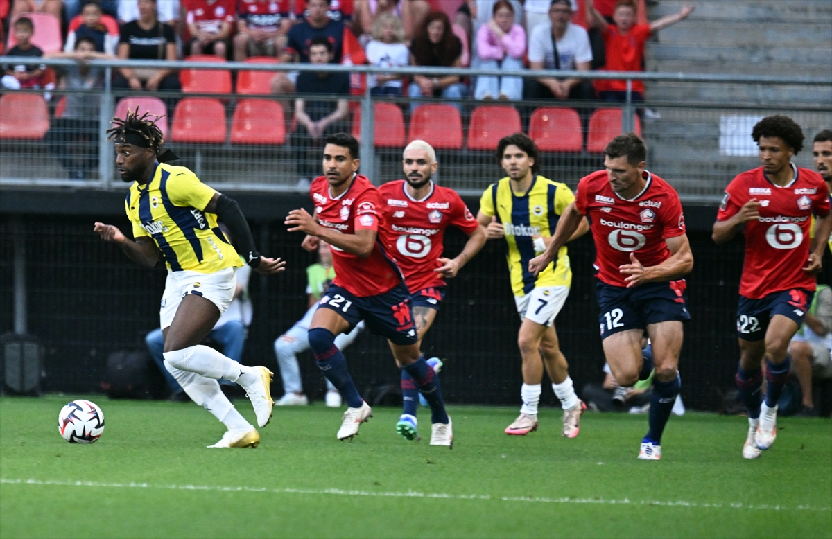 aa-20240806-35334741-35334738-lille-fenerbahce.jpg