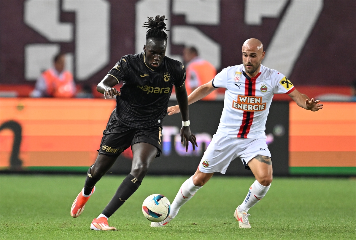 aa-20240808-35353805-35353800-trabzonspor-rapid-wien.jpg