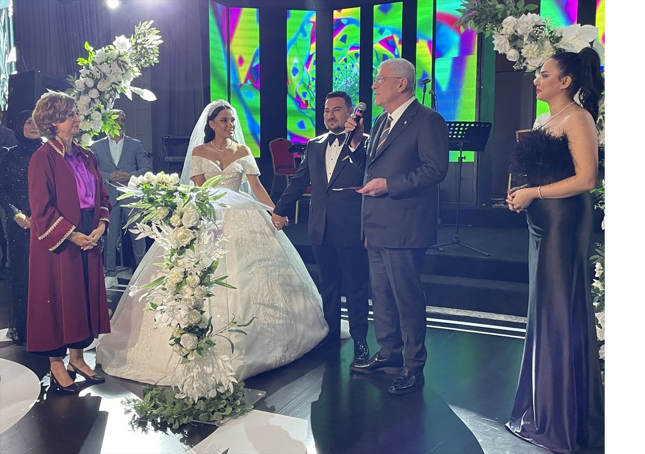 aa-20240824-35477076-35477075-iyi-parti-genel-baskani-dervisoglu-nikah-sahidi-oldu.jpg