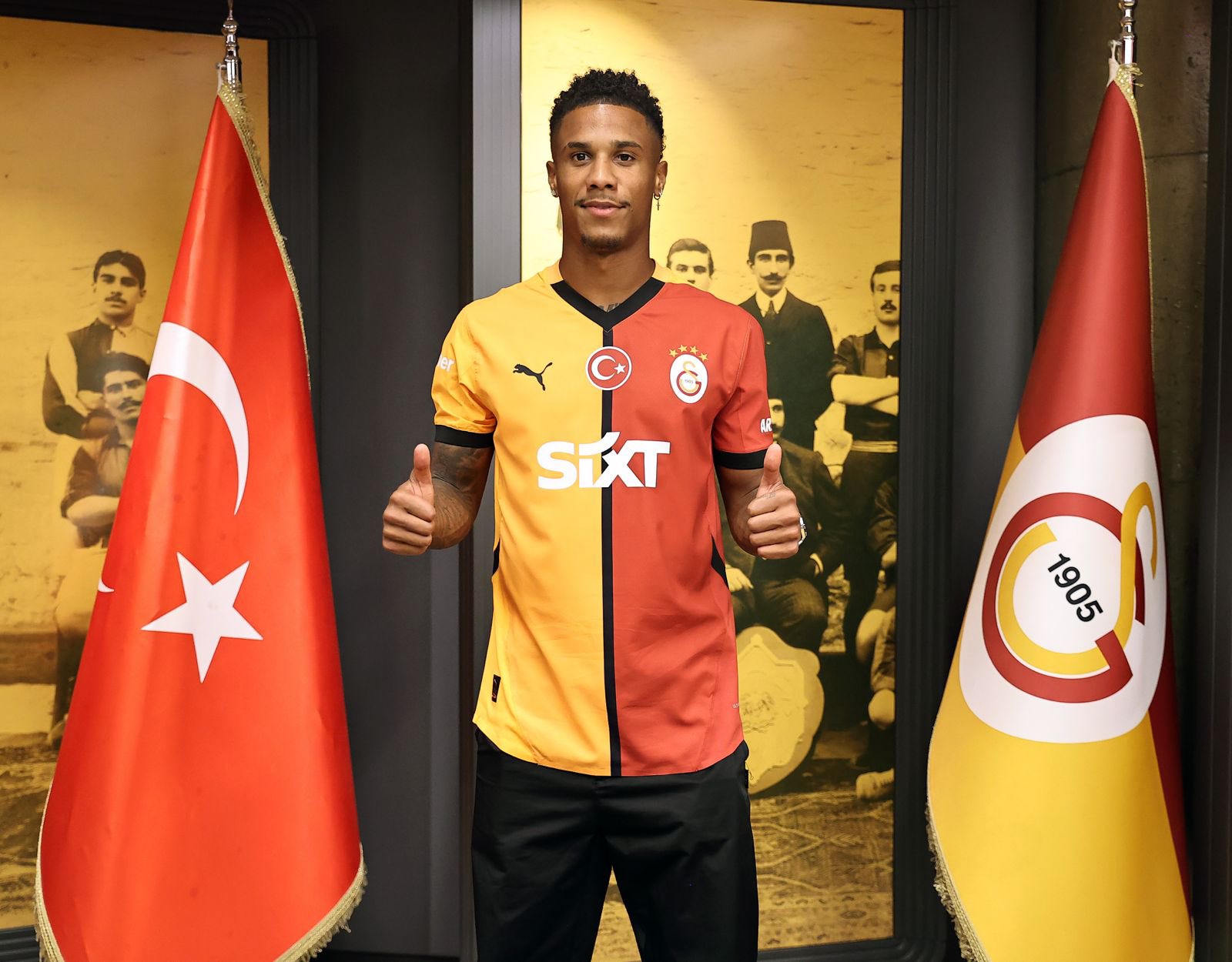 galatasaray-ismail-jakobs-transferini-a-371238-102678.jpg