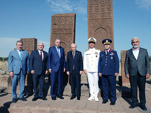 2024-08-25-bitlis-03-mezarlik.jpg