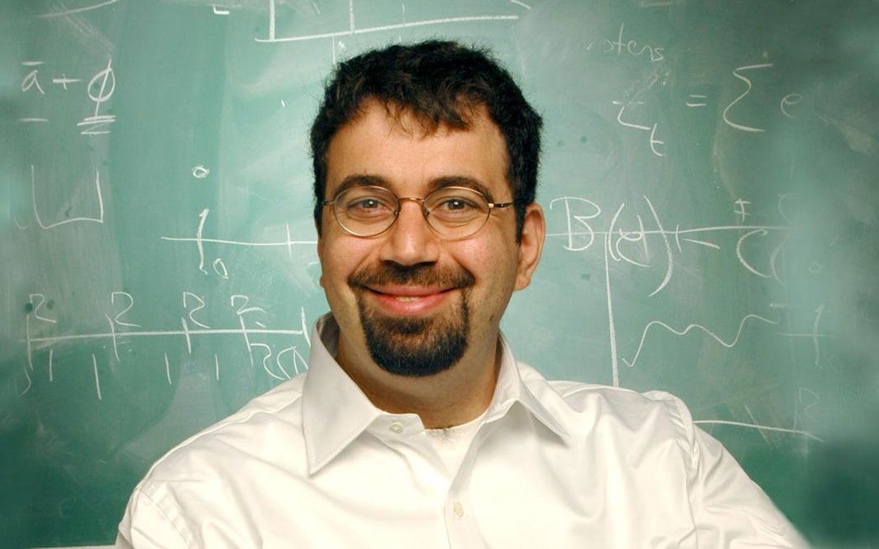 daron-acemoglu.jpg