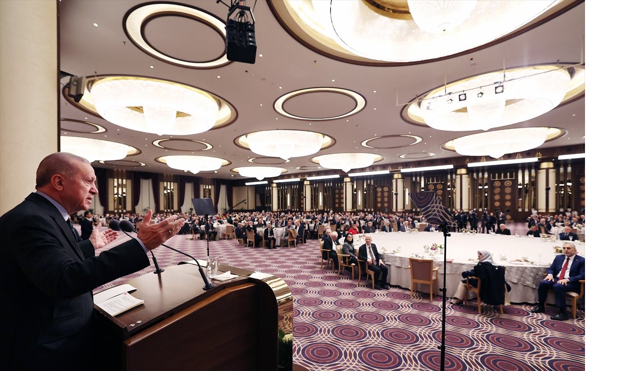 aa-20241216-36501479-36501475-cumhurbaskani-erdogan-turkiye-yuzyilinin-emektarlari-programinda-konustu.jpg